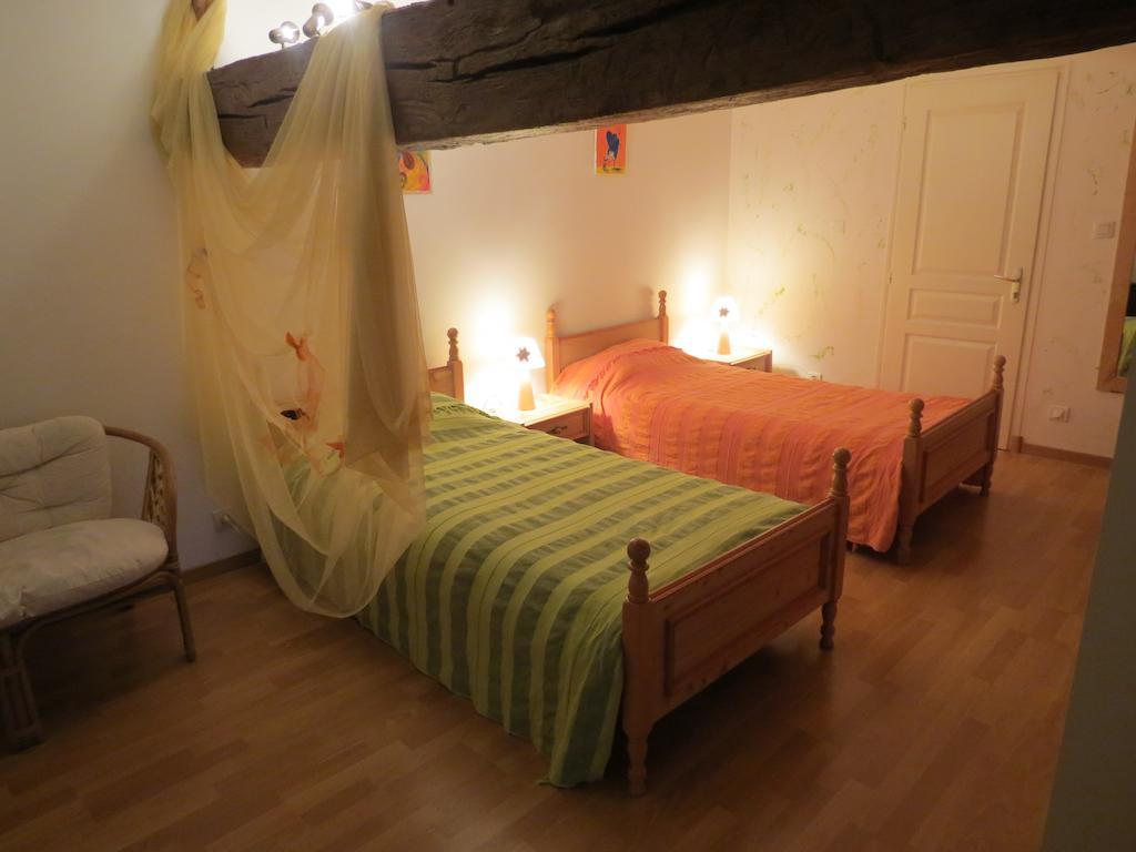 L'Aubinoise Bed & Breakfast Saint-Aubin-la-Plaine Room photo